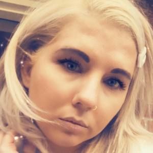 Meet your Posher, Erika